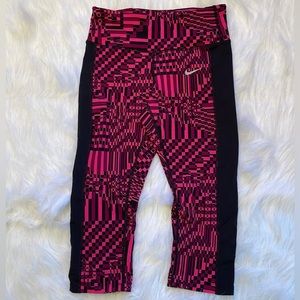 Nike Dri-Fit Capri Pant